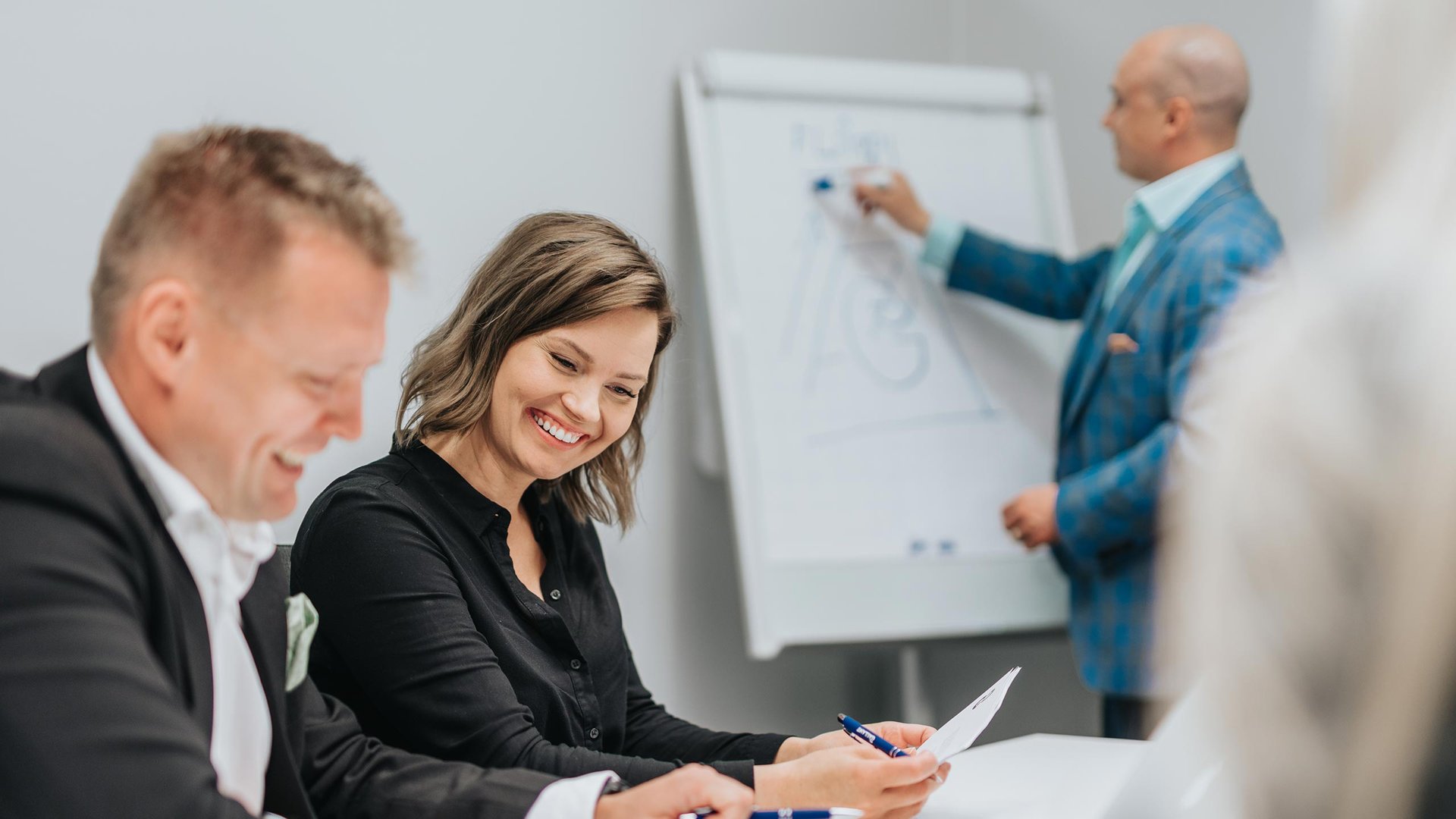 Saitko Business Finlandin häiriötilanteen kehitysrahoitusta projektillesi - Haluatko ymmärtää miten siitä tulee raportoida?